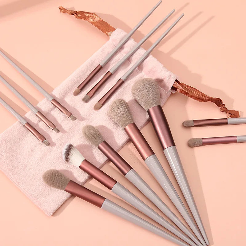13-Piece Fluffy Soft Makeup Brush Set – Foundation & Blush Makeup Brush Set Qme 13PCS With Bag-1 China Mainland