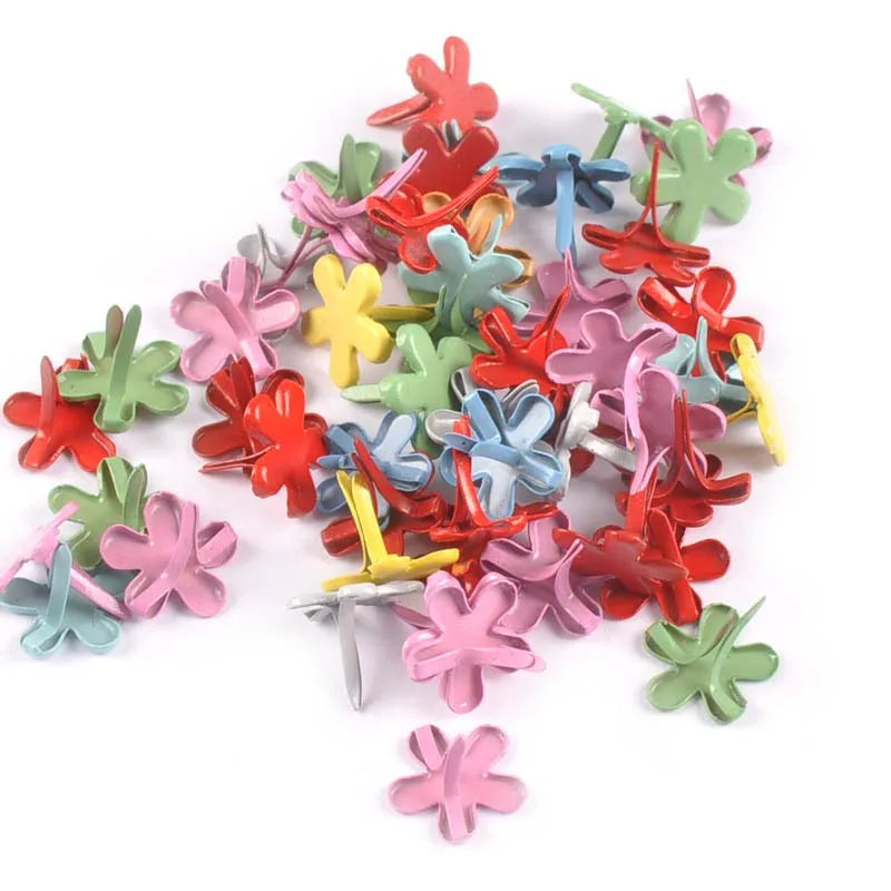 Mix Flower Brads for Scrapbooking & Paper Crafts – 50pcs Craft Brads Qme