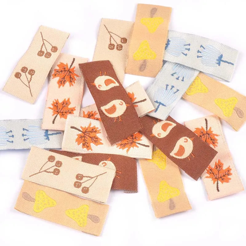 Maple Mushroom Embroidery Washable Fabric Labels – 50pcs Sewing Labels Qme