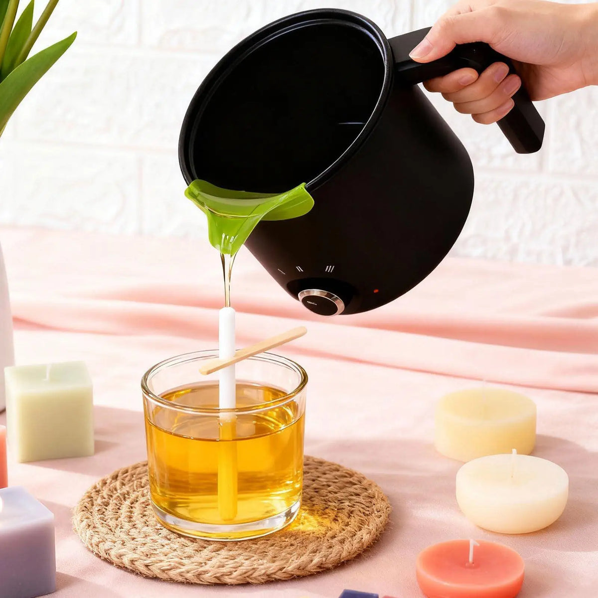 Electric Candle Wax Melting Pot 1.5L Large Non-Stick Steel Wax Melting Pot Qme
