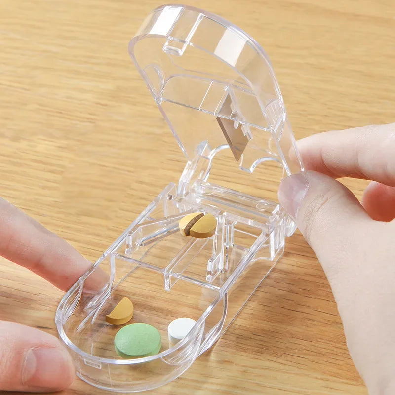 Compact Portable Pill Organizer with Built-In Pill Splitter Pill Organizer Qme
