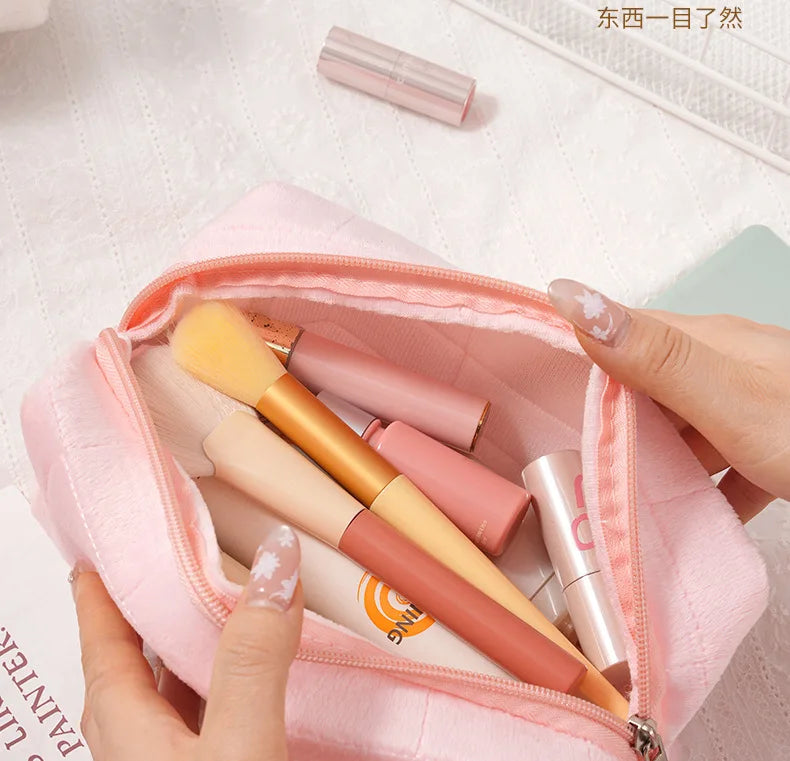 Velvet Makeup Bag – Large Capacity Portable Cosmetic Pouch Velvet Cosmetic Pouch Qme