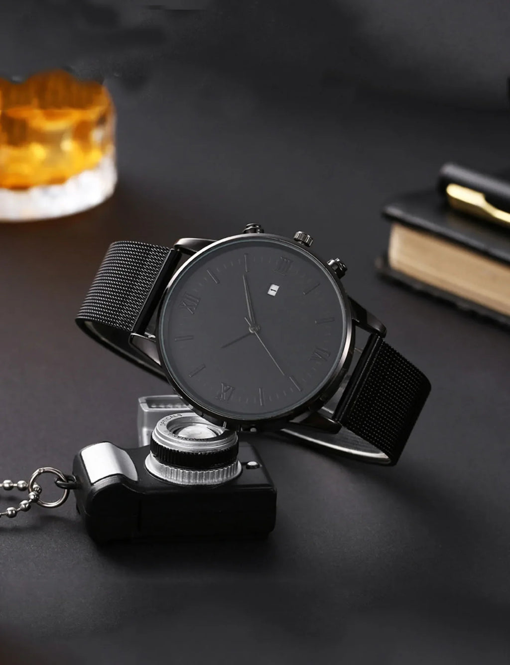 Men's Graduated Mesh Quartz Watch – Large Dial Casual Style Quartz Wristwatch Qme