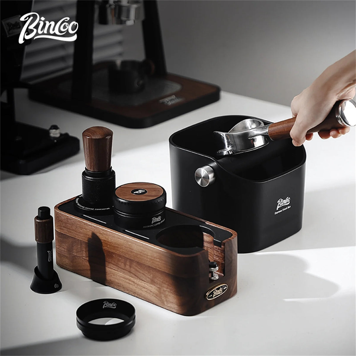 Bincoo 58mm Auto-Leveling Coffee Tamper & Distributor Stand Espresso Tamper Set Qst