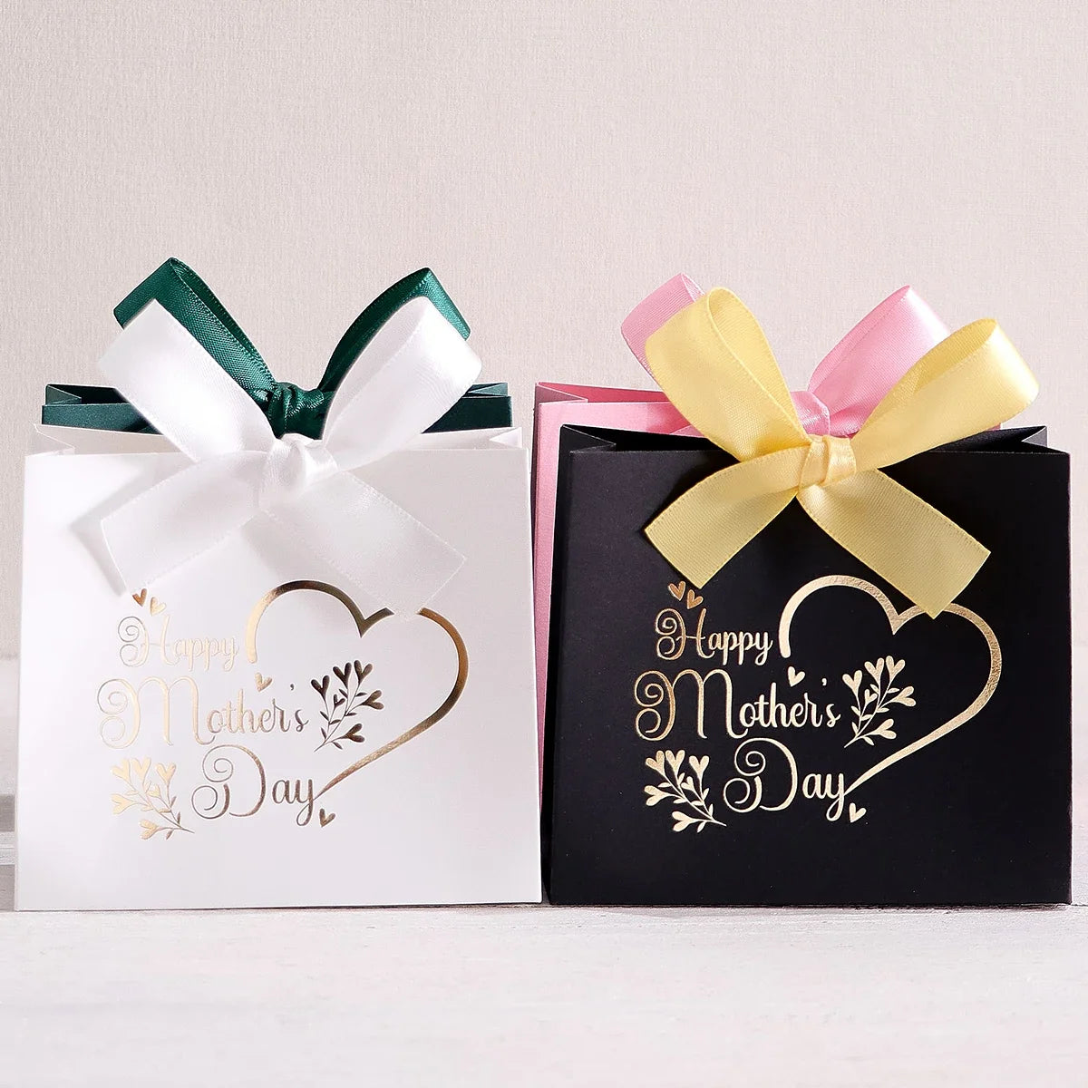 Mother's Day Elegant Candy Gift Boxes – Pink, White & Gold Gift Boxes Qme