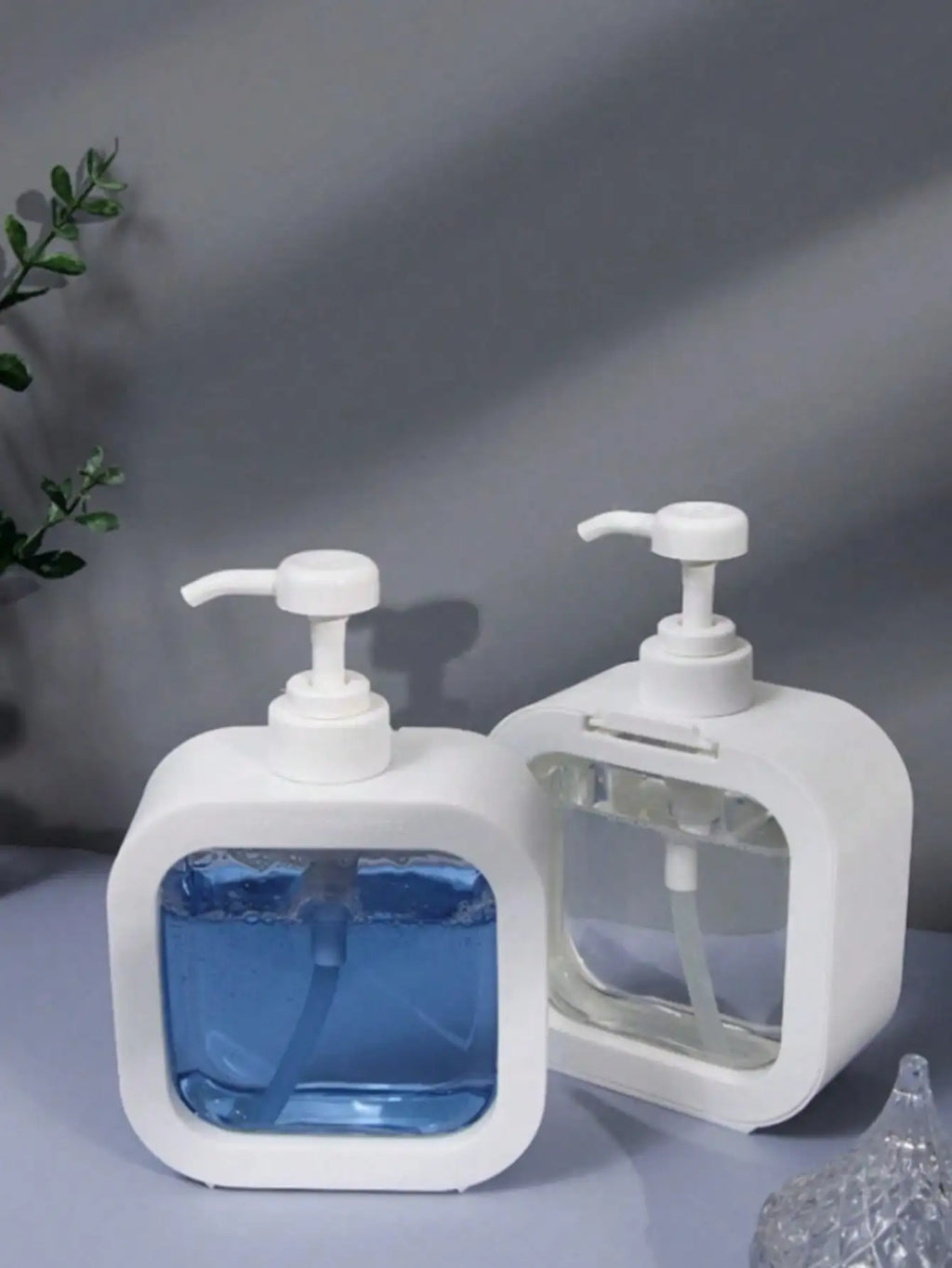 300ml Refillable Dispenser Bottle – Lotion, Shampoo & Skincare Refillable Dispenser Bottle Qme