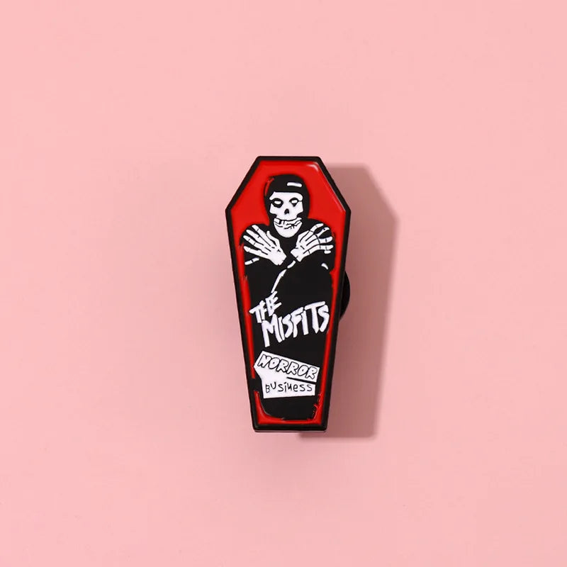 Rock Punk Enamel Lapel Pin – Music Club Horror Brooch Badge Enamel Lapel Pin Qme
