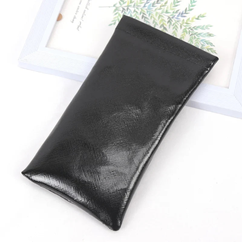 Soft PU Leather Sunglasses Pouch – Women's Travel Case Sunglasses Travel Pouch Qme black