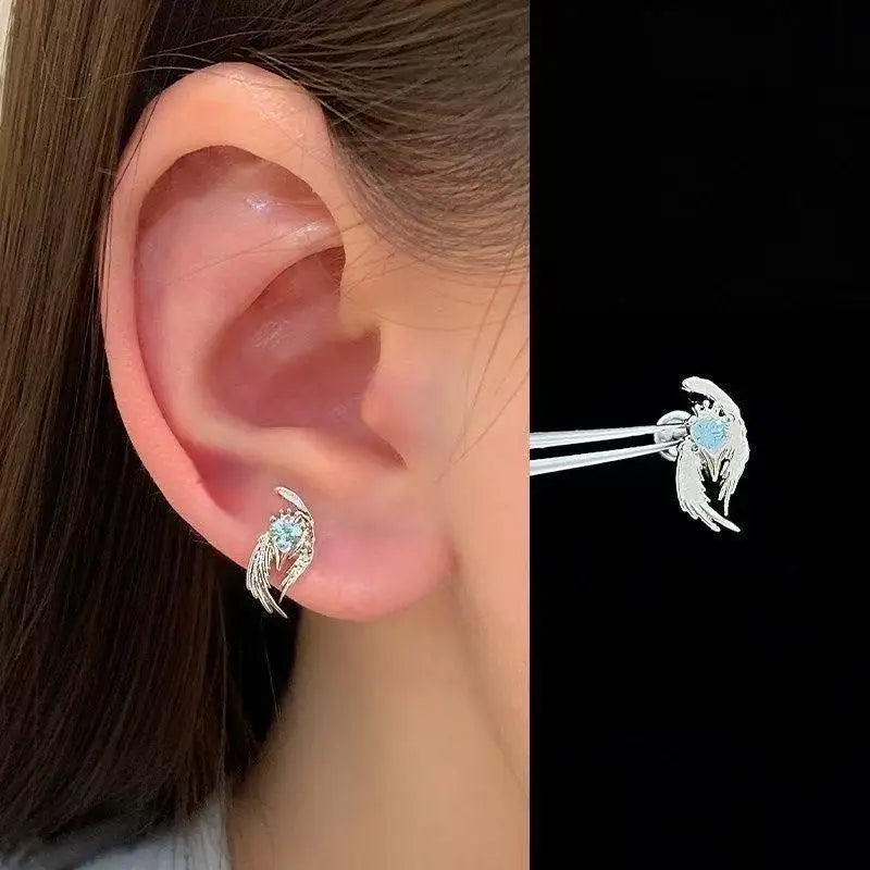 Y2K Silver Wing Heart Cartilage Dangle Earrings – Star Cross Snowflake Cartilage Dangle Earrings Qme