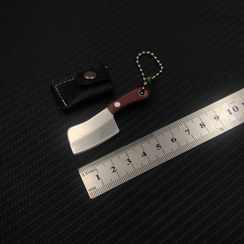 Swayboo Mini Damascus Keychain Knife – Fixed Blade Pendant Fixed Blade Knife Qst Sanding Wood 4