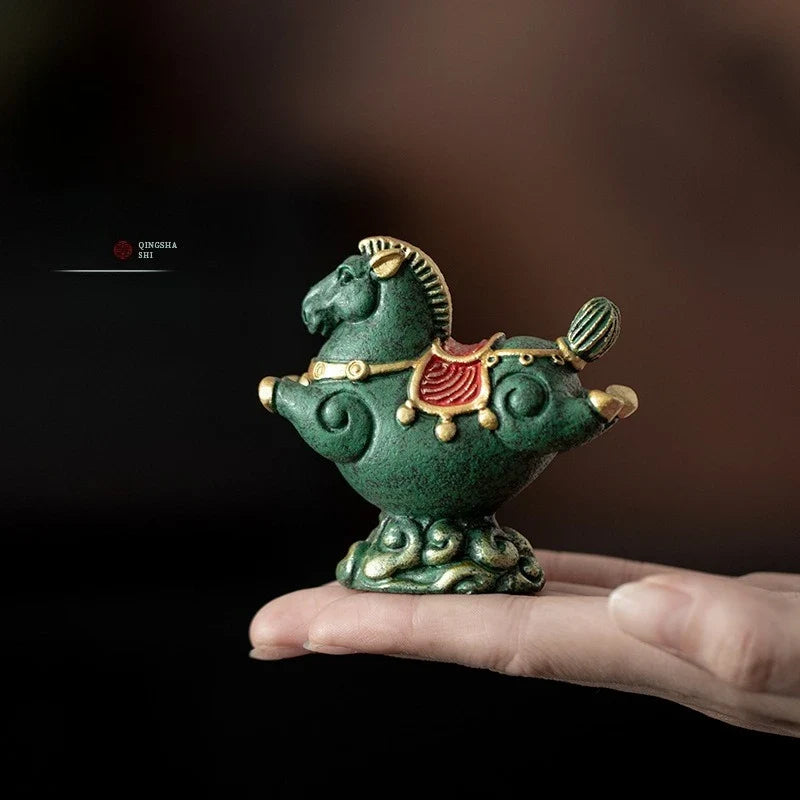Flying Horse Green Sandstone Tea Pet Figurine – Wealth & Luck Decorative Figurine Qme