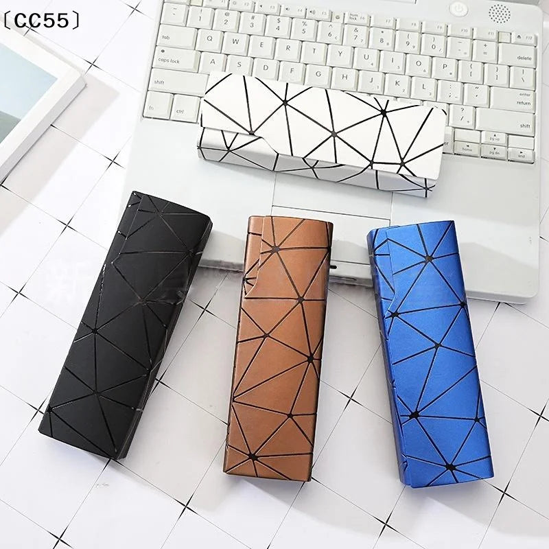 Geometric Hard Eyeglasses Case – PU Leather Spectacle Box Eyeglasses Case Qst