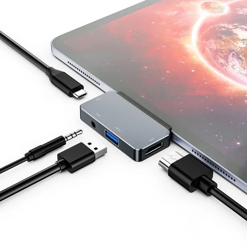 4-in-1 USB-C Hub for iPad Pro 11 & 12.9 – Aux & Data Jack USB-C Hub Adapter Qme 4 in 1