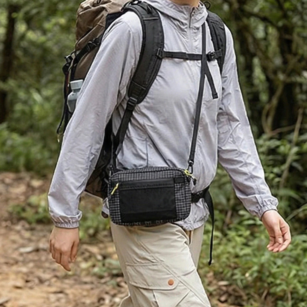 Waterproof Hiking Chest Bag – Lightweight Nylon Side Pocket Hiking Chest Bag Qme