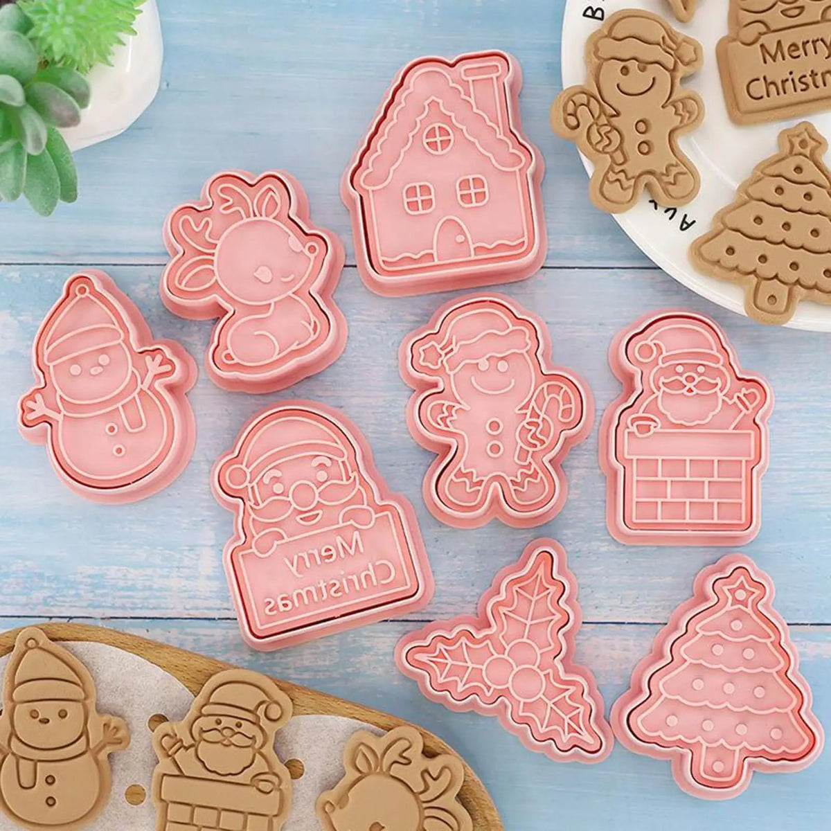 Christmas Cookie Cutter Set – 8 Fudge Press Pastry Molds Cookie Cutter Mold Set Qme
