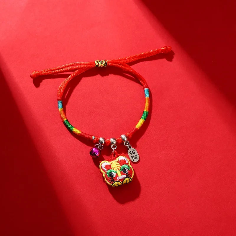 Dragon Tiger Head Embroidered Fragrant Bag Pendant Bracelet Pendant Bracelet Qme