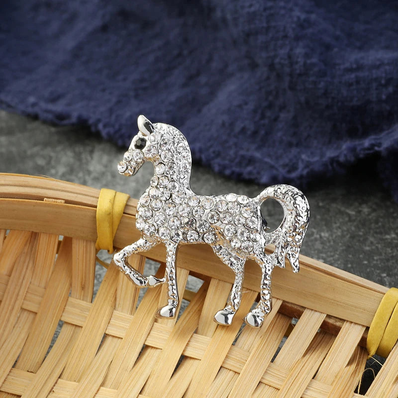 Zodiac Horse & Kitten Alloy Brooch Pin – Lunar New Year Corsage Brooch Pin Qst