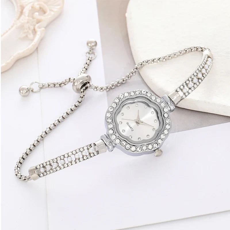 Floral Dial Women's Watch with Pearl Bracelet Strap | 9 Colors Pearl Bracelet Watch Qme