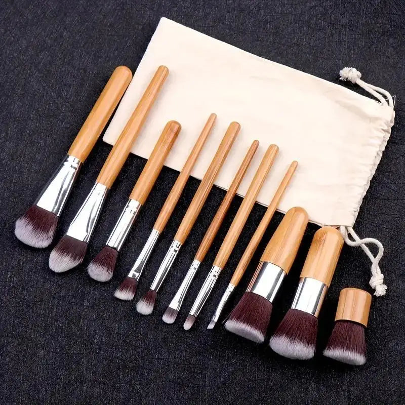 15-Color Concealer Palette & 11Pc Bamboo Brush Set | Qme Makeup Brush & Palette Set Qme