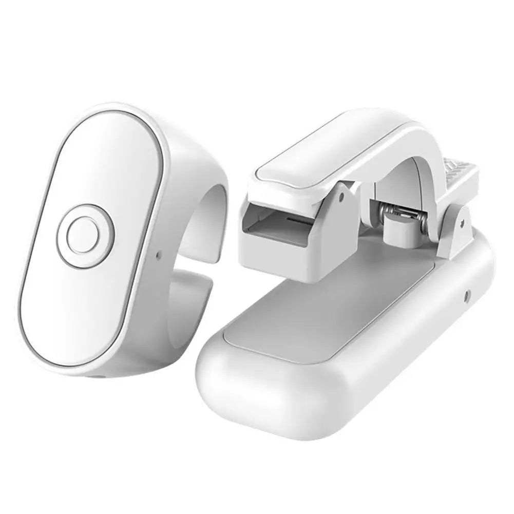 Portable eBook Page Turner – Wireless Kindle Remote Controller eBook Page Turner Remote Qme white