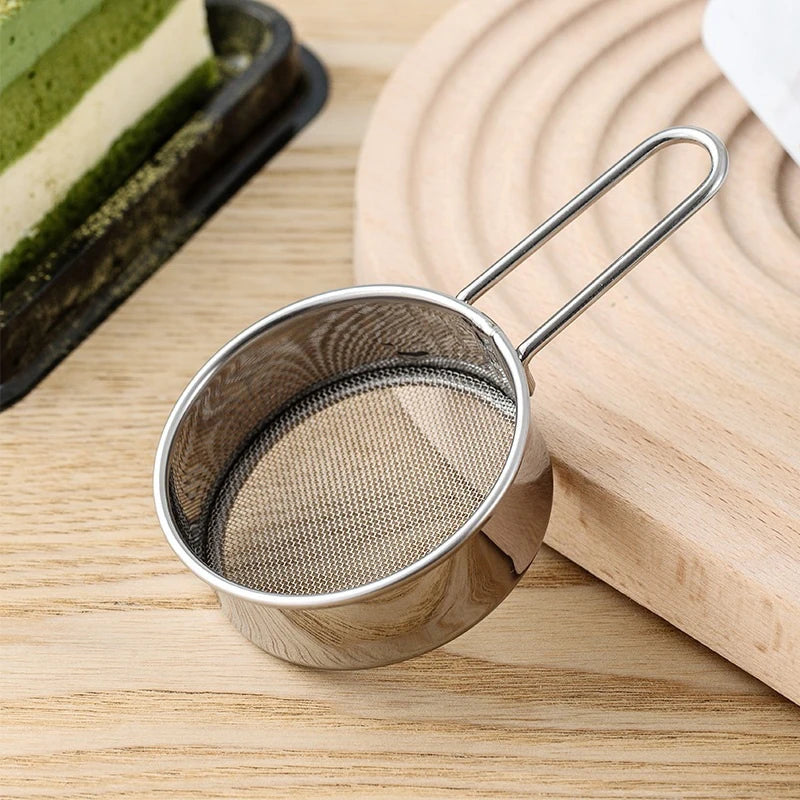 Stainless Steel Fine Mesh Flour Sieve & Sugar Shaker Flour Sieve Shaker Qst