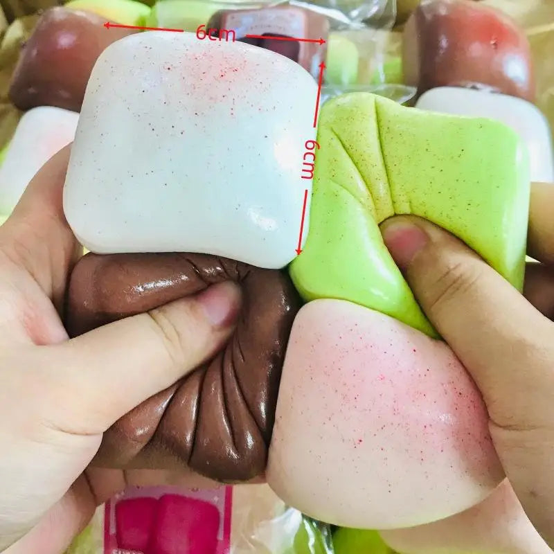Bread Loaf Squeeze Toy – Soft PU Foam Fidget Desk Toy Novelty Squeeze Toy Qme