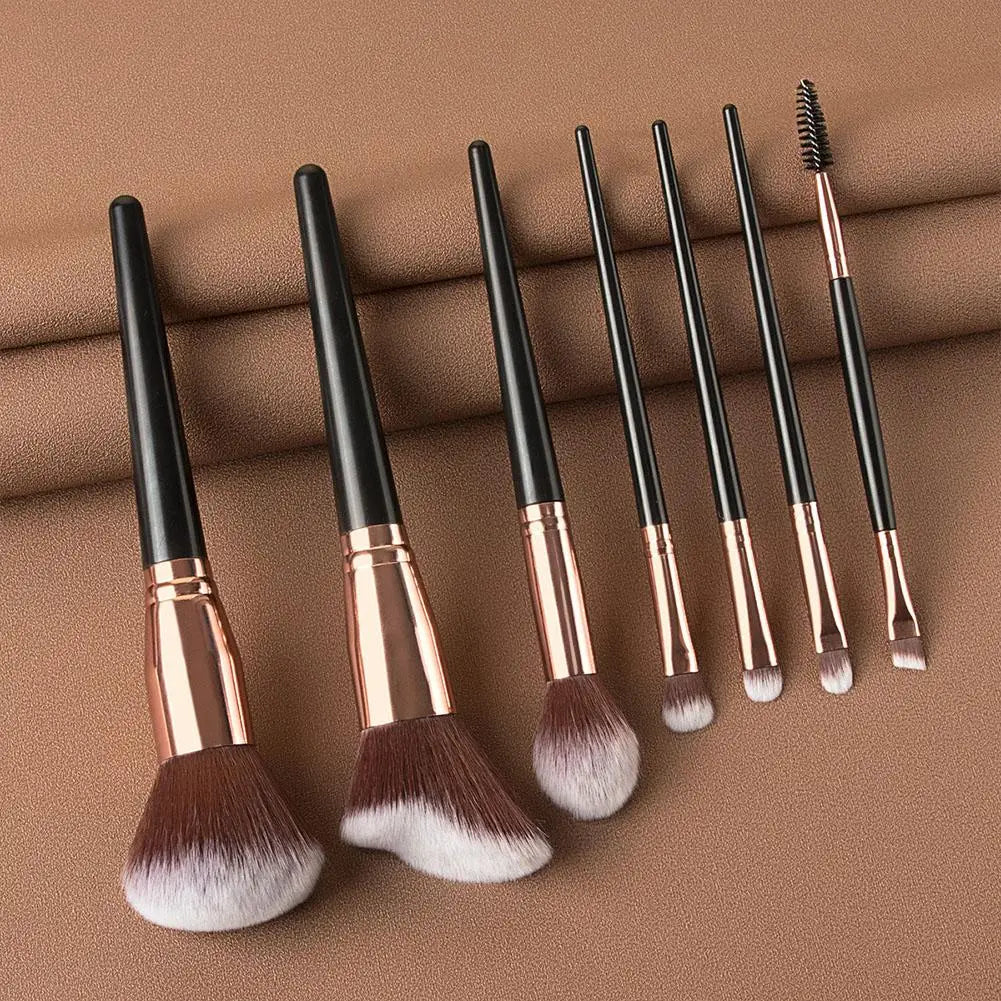 Qme 7-Piece Foundation & Powder Makeup Brush Set for Women Makeup Brush Set Qme