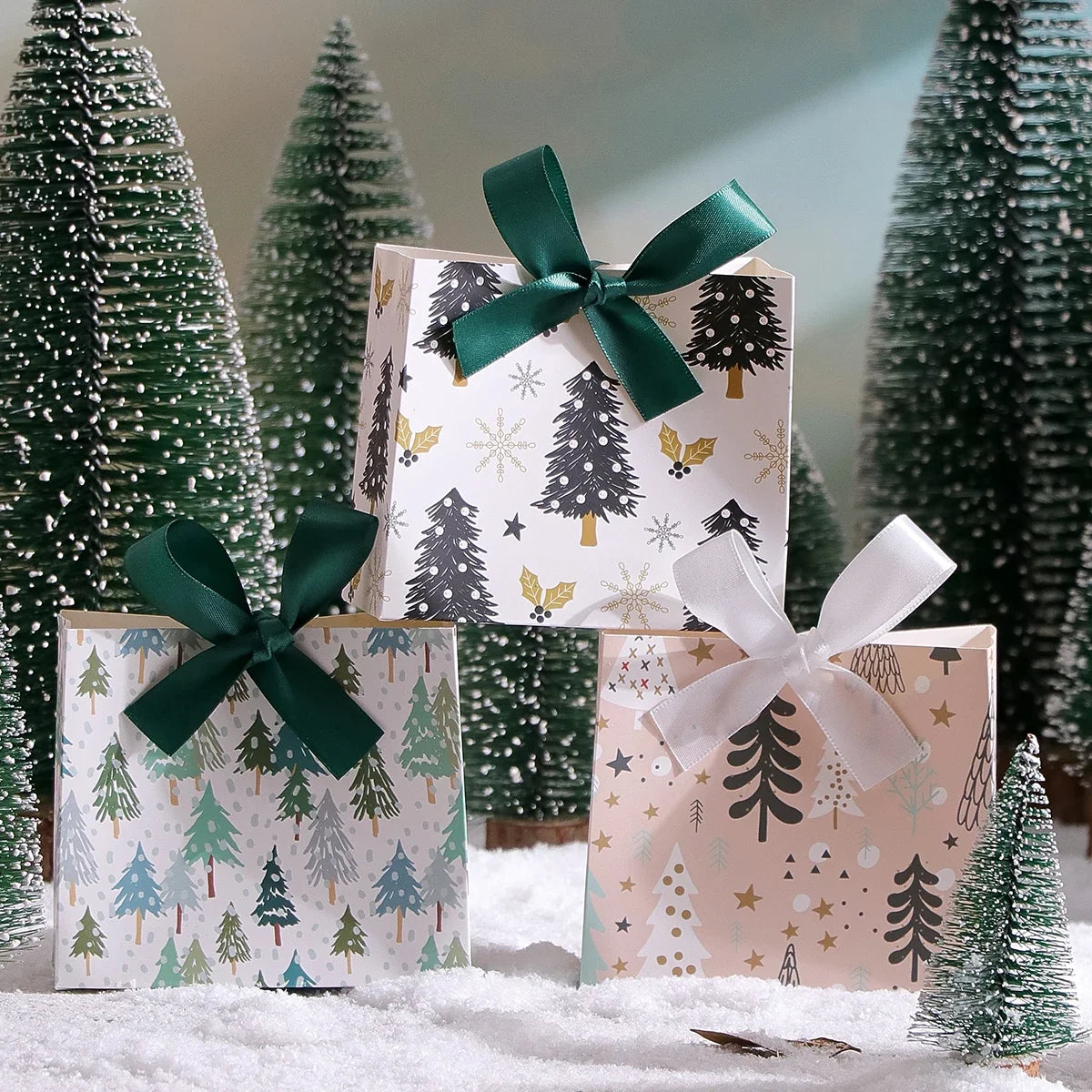 10-Pack Christmas Mini Gift Boxes & Holiday Bags | Assorted Patterns Christmas Gift Boxes Qme