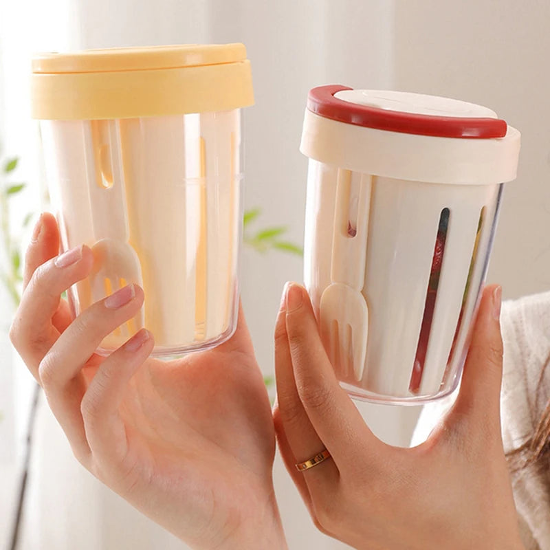 Portable Salad Cup with Drainage, Lid & Fork – Leak-Proof Food Storage Cup Qst