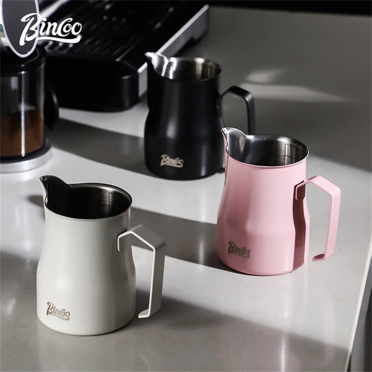 Bincoo Pink Stainless Steel Milk Frothing Pitcher 300/450ml Milk Frothing Pitcher Qst