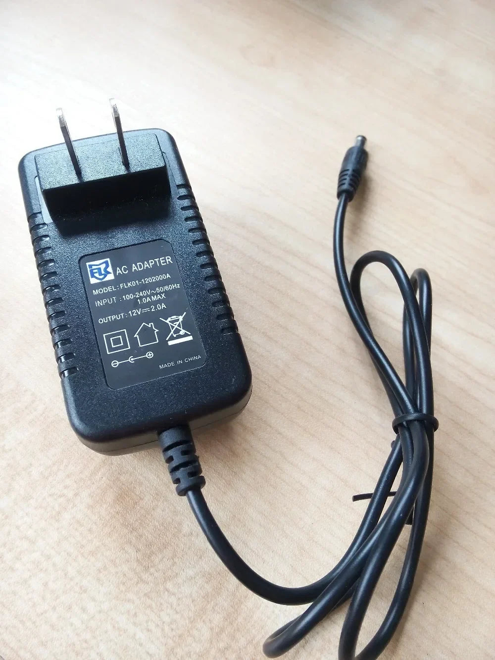 ESCAM DC 12V 2A Wall Power Adapter – AC 100-240V Universal Wall Power Adapter Qme