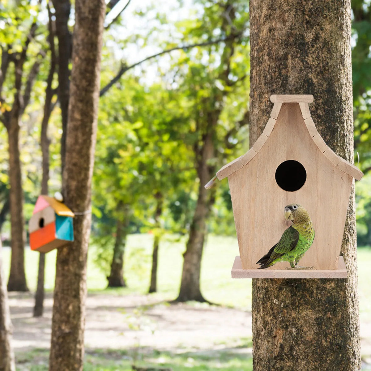 Wooden Hanging Bird Breeding Box for Parrots & Budgies Bird Nesting Box Qme