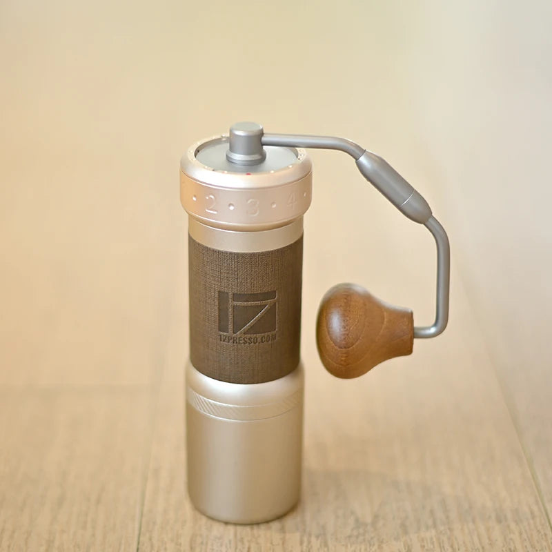 1Zpresso Kultra Portable Manual Coffee Grinder – 7-Core Burr Manual Coffee Grinder Qst