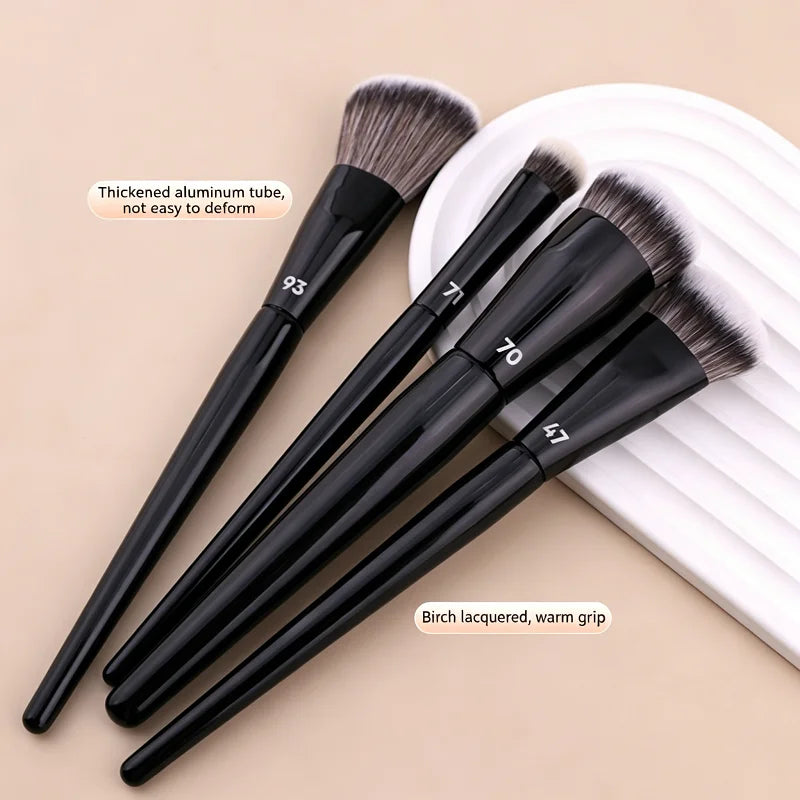 Qme Beveled Contour & Eye Shadow Makeup Brush – Ultra Soft Makeup Brush Qme
