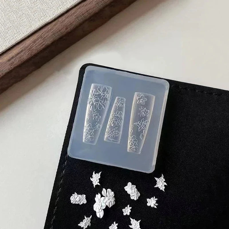 3D Relief Silicone Nail Mold – DIY Baroque & Christmas Art Silicone Nail Mold Qst