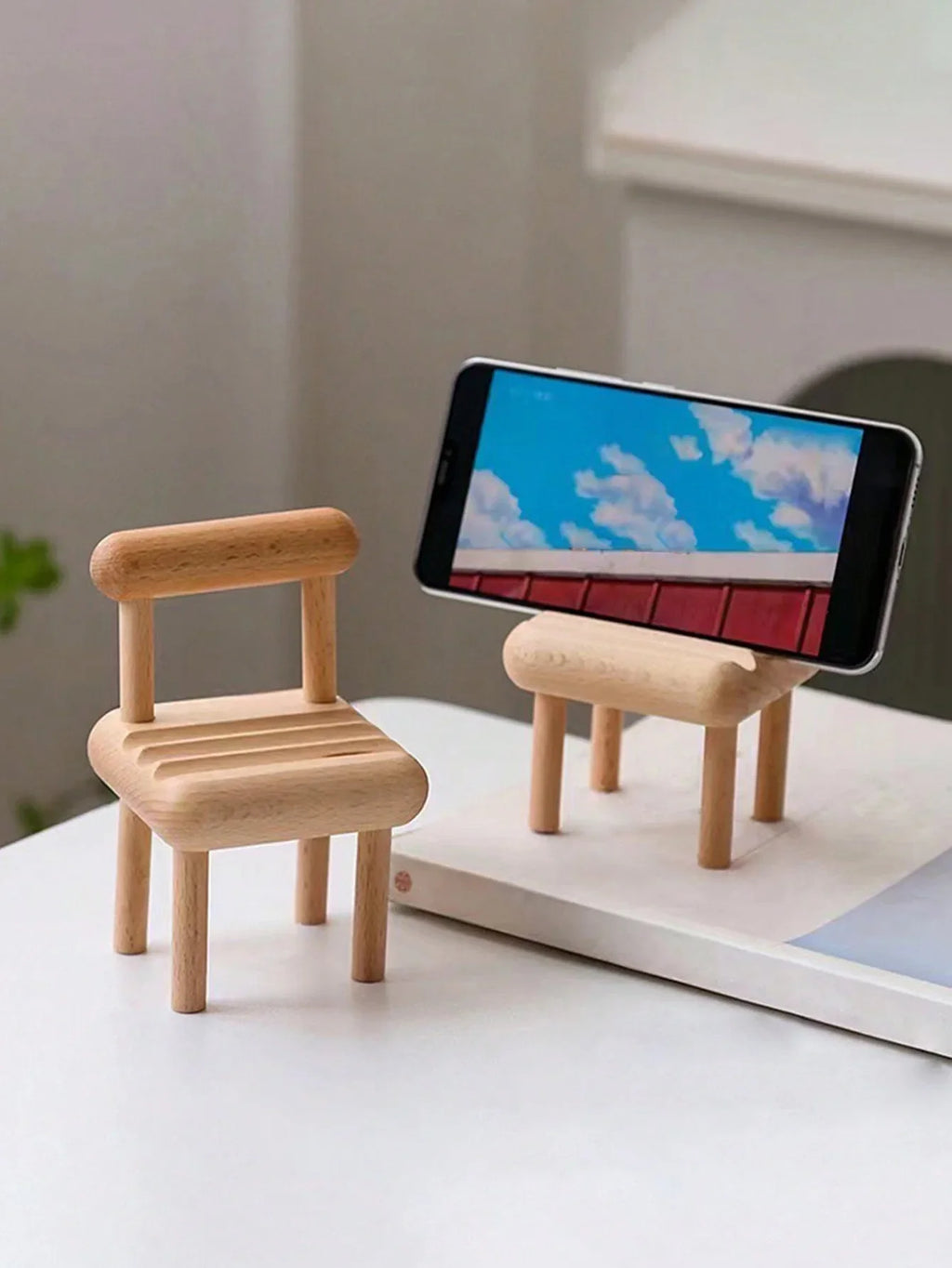Wooden Mini Stool Phone & Tablet Stand – Beech Wood Holder Phone Tablet Stand Qme