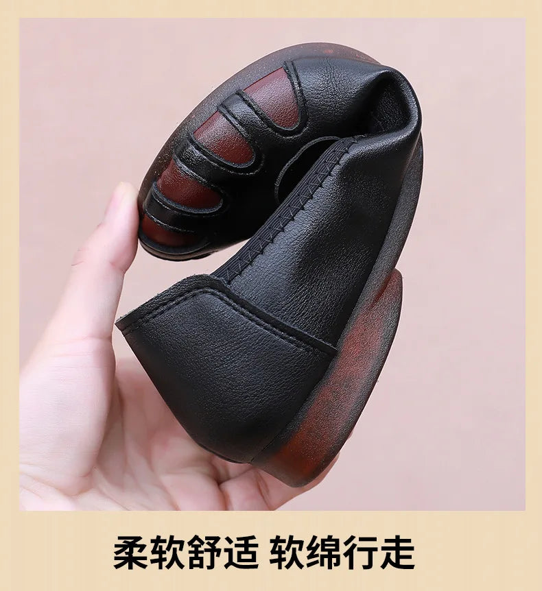 Women's Soft Leather Slip-On Flat Loafers with Floral Detail Flat Loafers Qst