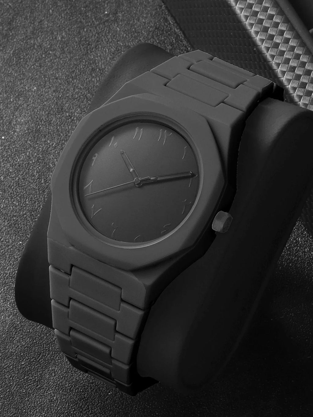 Men's Light Luxury Simple Quartz Watch – Black Large Dial Quartz Wristwatch Qme