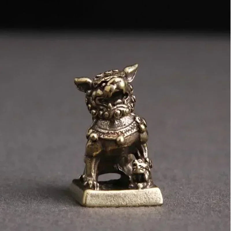 Creative Brass Lion Keychain Pendant Car & Home Decor Decorative Keychain Pendant Qme