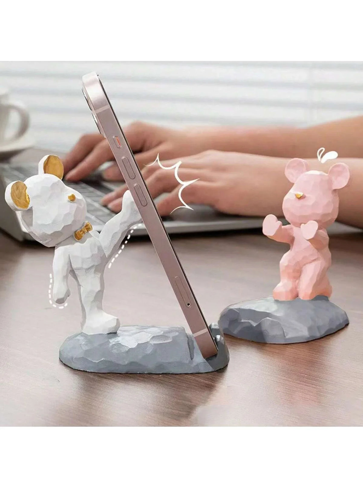 Cartoon Bear Phone Stand & Tablet Holder – 4 Colors | ABS Phone & Tablet Stand Qme