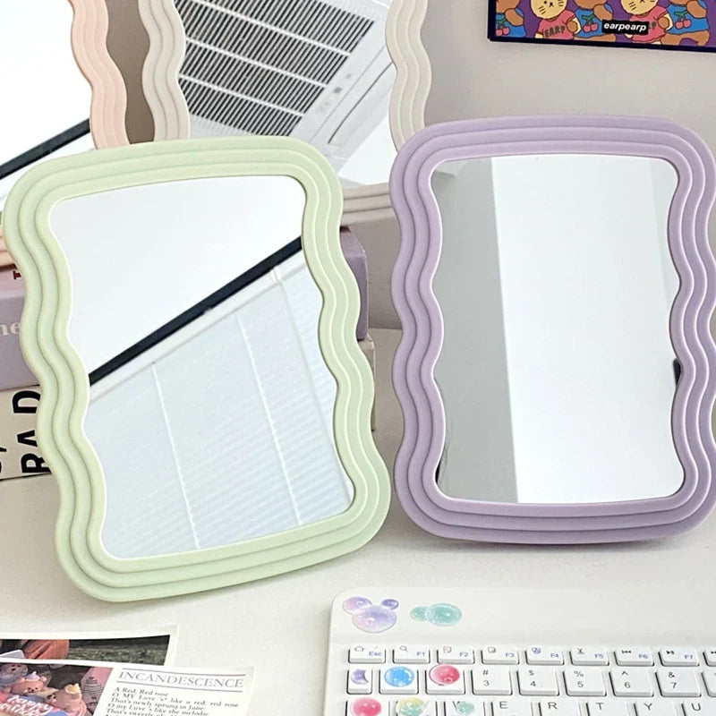Foldable Portable Makeup Mirror – Compact Desktop Handheld Foldable Makeup Mirror Qme