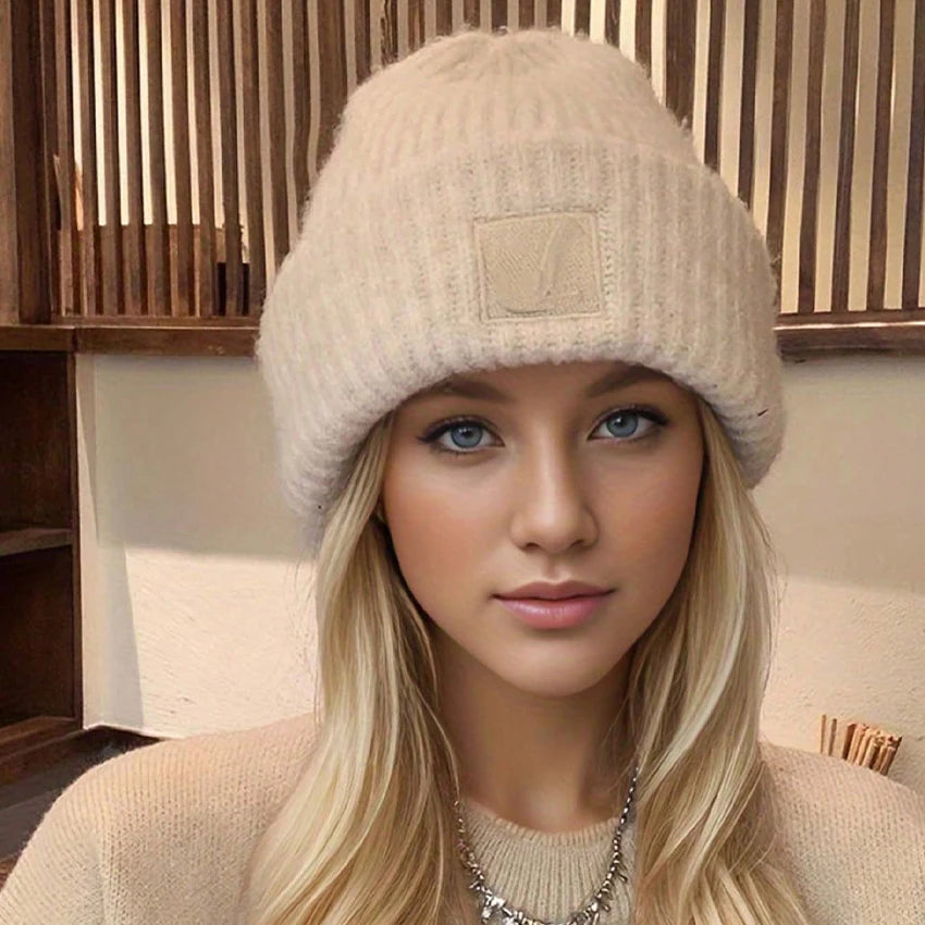 Women's Chunky Knit Tassel Beanie – Winter Hat Knit Winter Beanie Qst WHITE 55-60