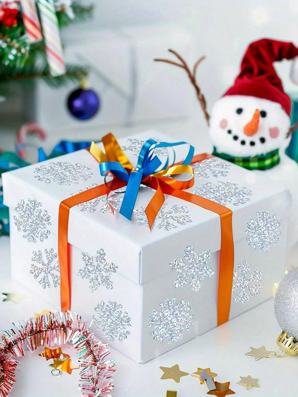 500 Waterproof Laser Snowflake Stickers Roll – Holiday Decor Decorative Sticker Roll Qme