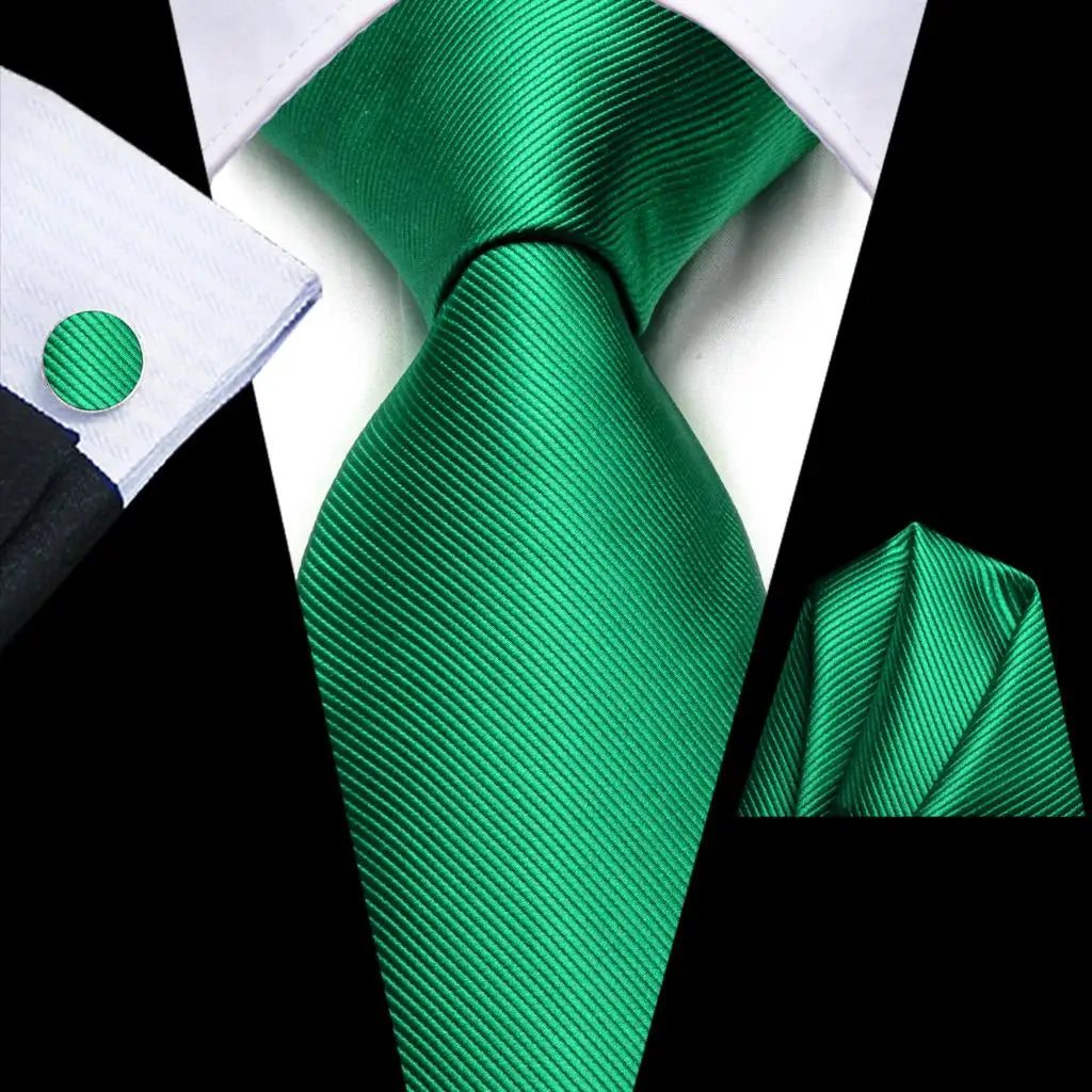 Hi-Tie Men's Silk Necktie Handkerchief & Cufflinks Set