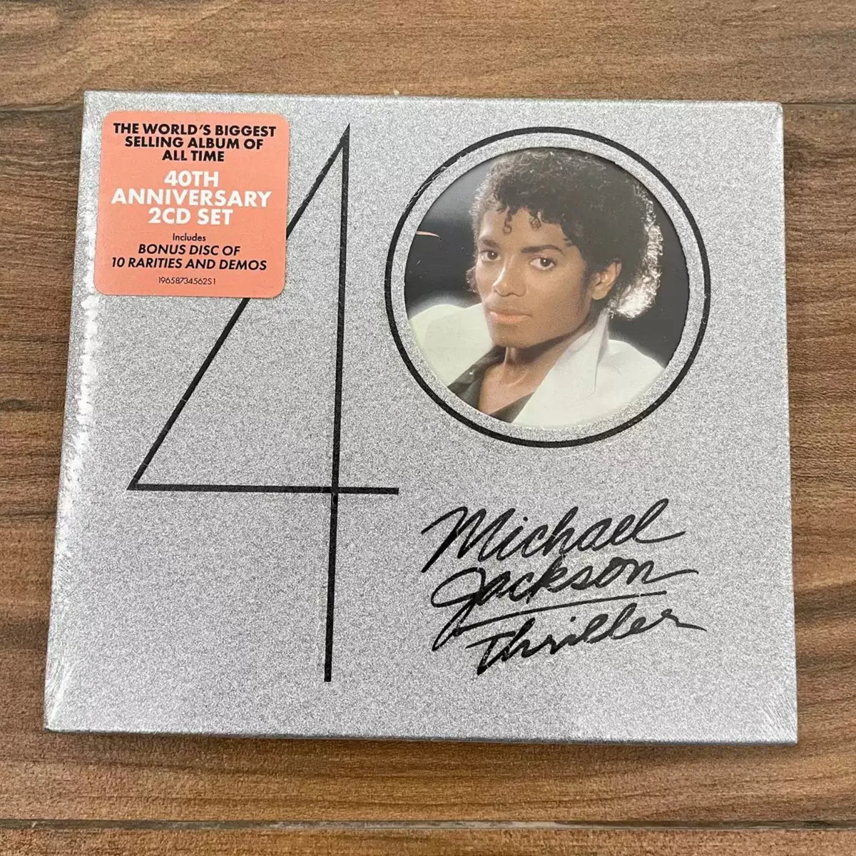 Thriller 40th Anniversary Limited Edition CD – Glitter Foil Collector's CD Album Qme Glitter Edition