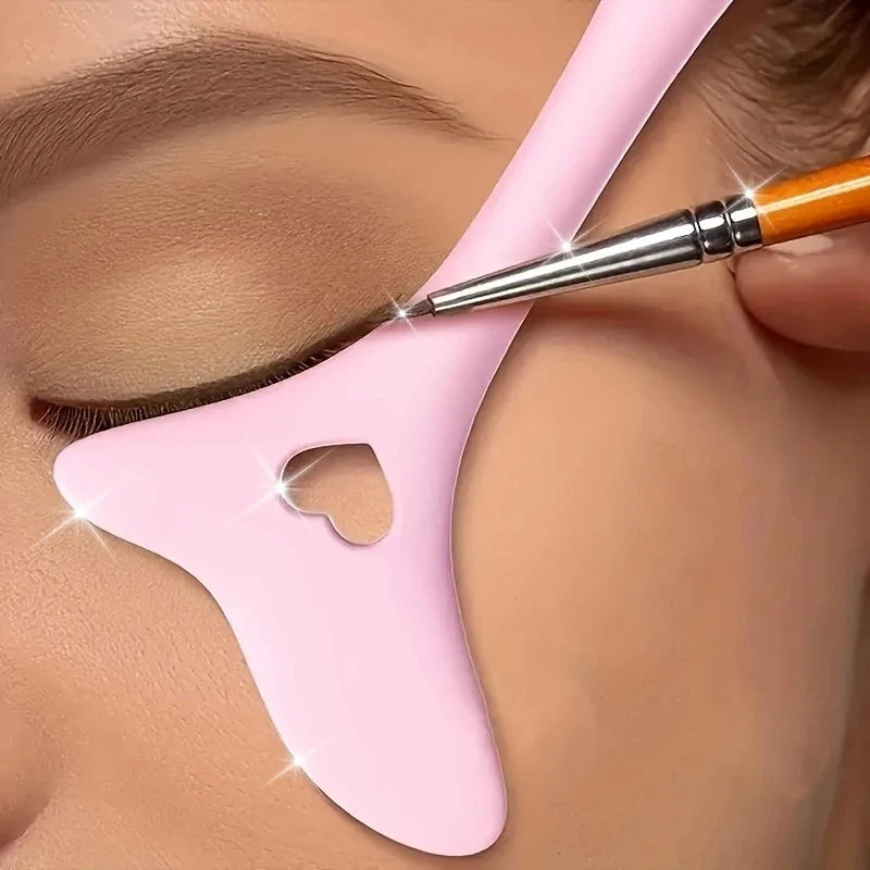 Heart-Shaped Eyeliner & Lipstick Makeup Guide Tool | Qme Makeup Applicator Tool Qme