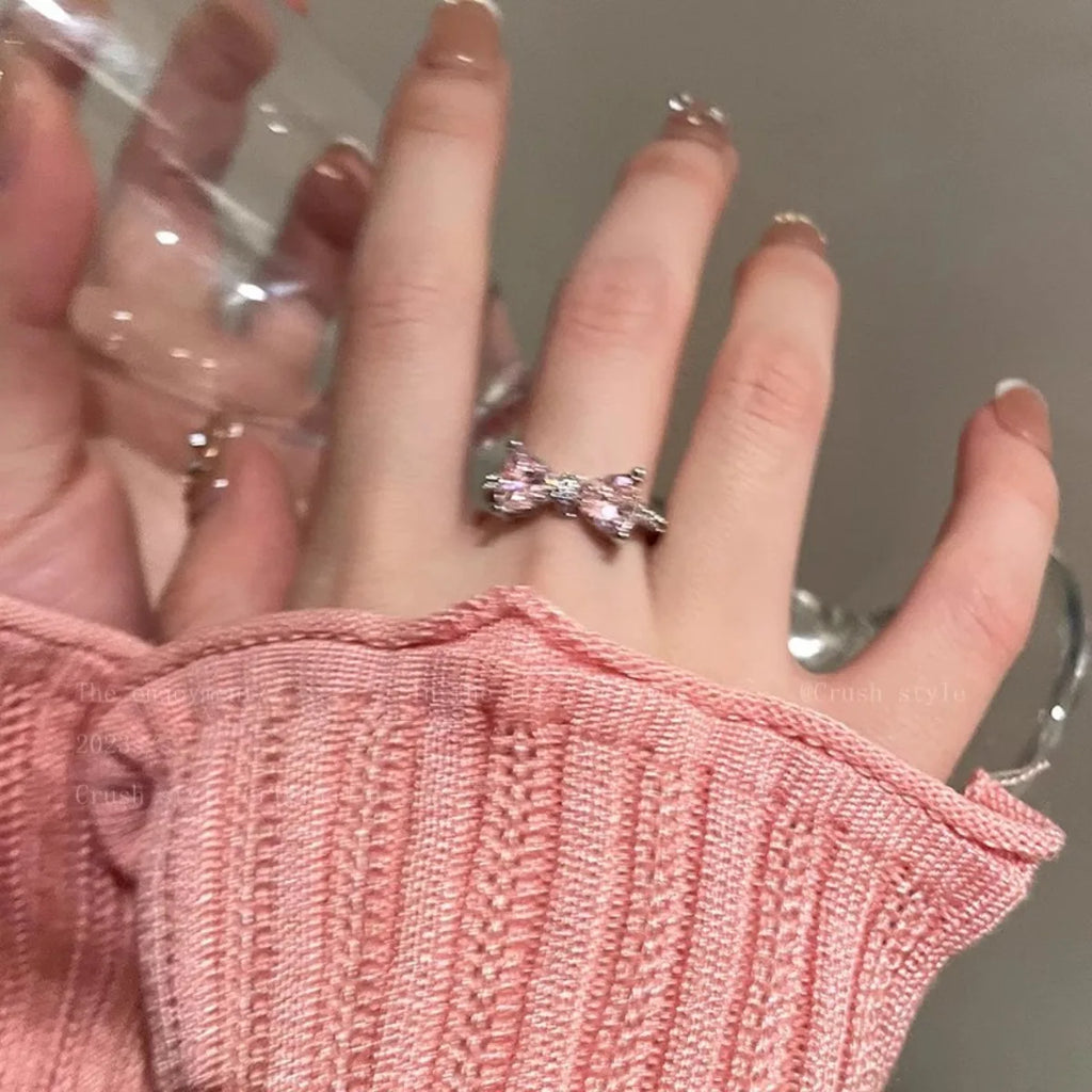 Pink Bowknot Ring – Exquisite Metal Bow Jewelry with Zircon Fashion Ring Qme