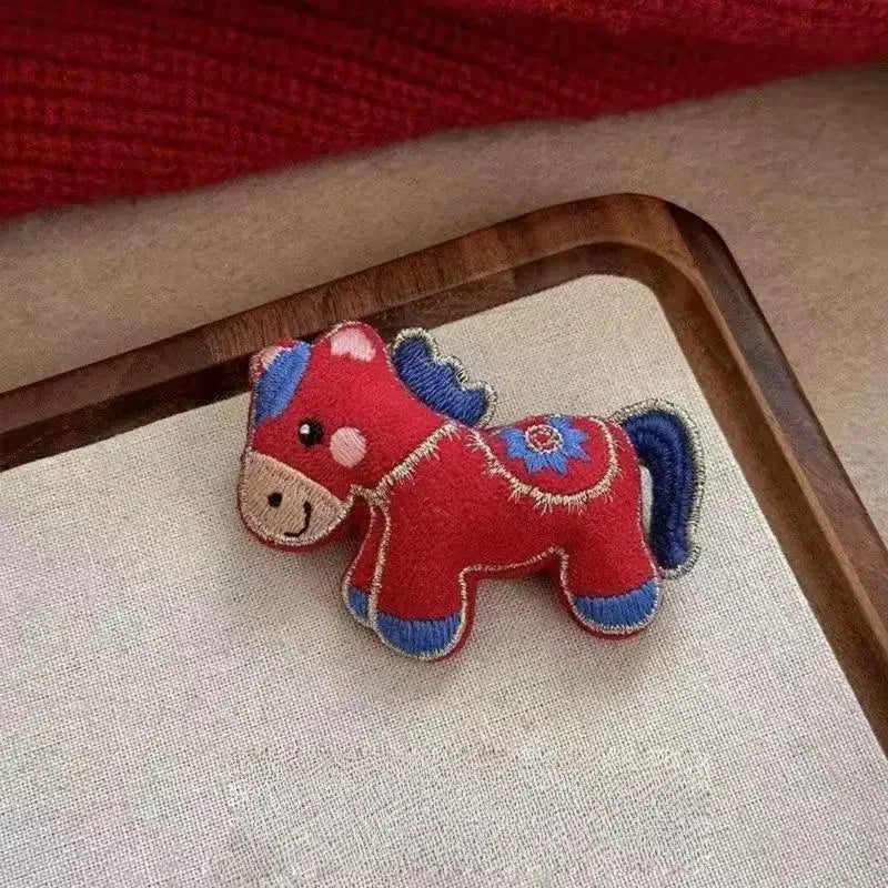 Zodiac Pony Fabric Brooch Pin – Charming Horse Corsage Fabric Brooch Pin Qme A1