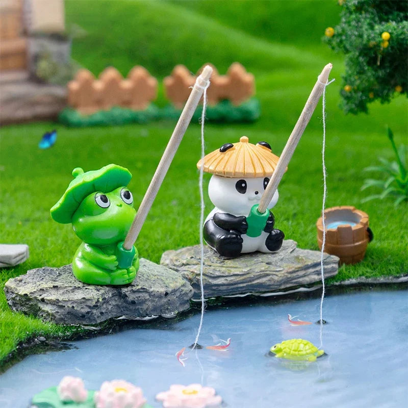 Hanging Panda & Frog Resin Figures – Cartoon Aquarium Decor Aquarium Ornament Qme