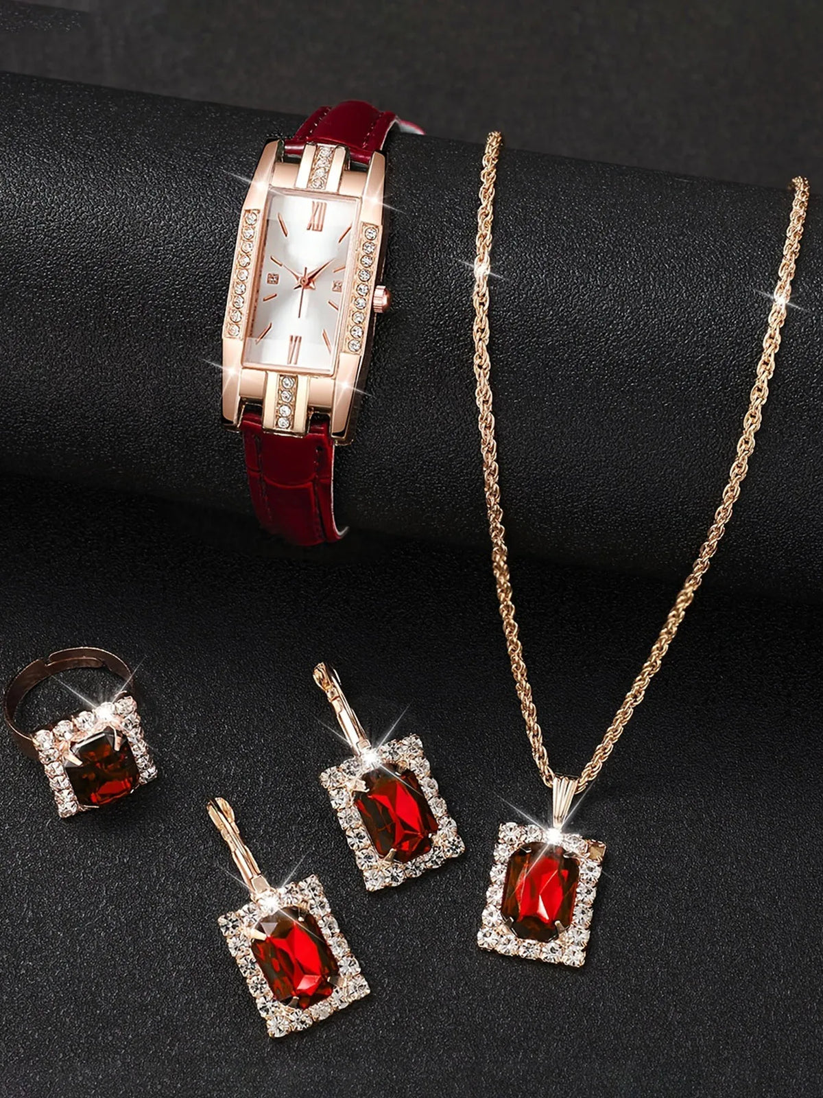 Red Gold Ruby Diamond Jewelry Watch | Elegant Timepiece Jewelry Fashion Watch Qme